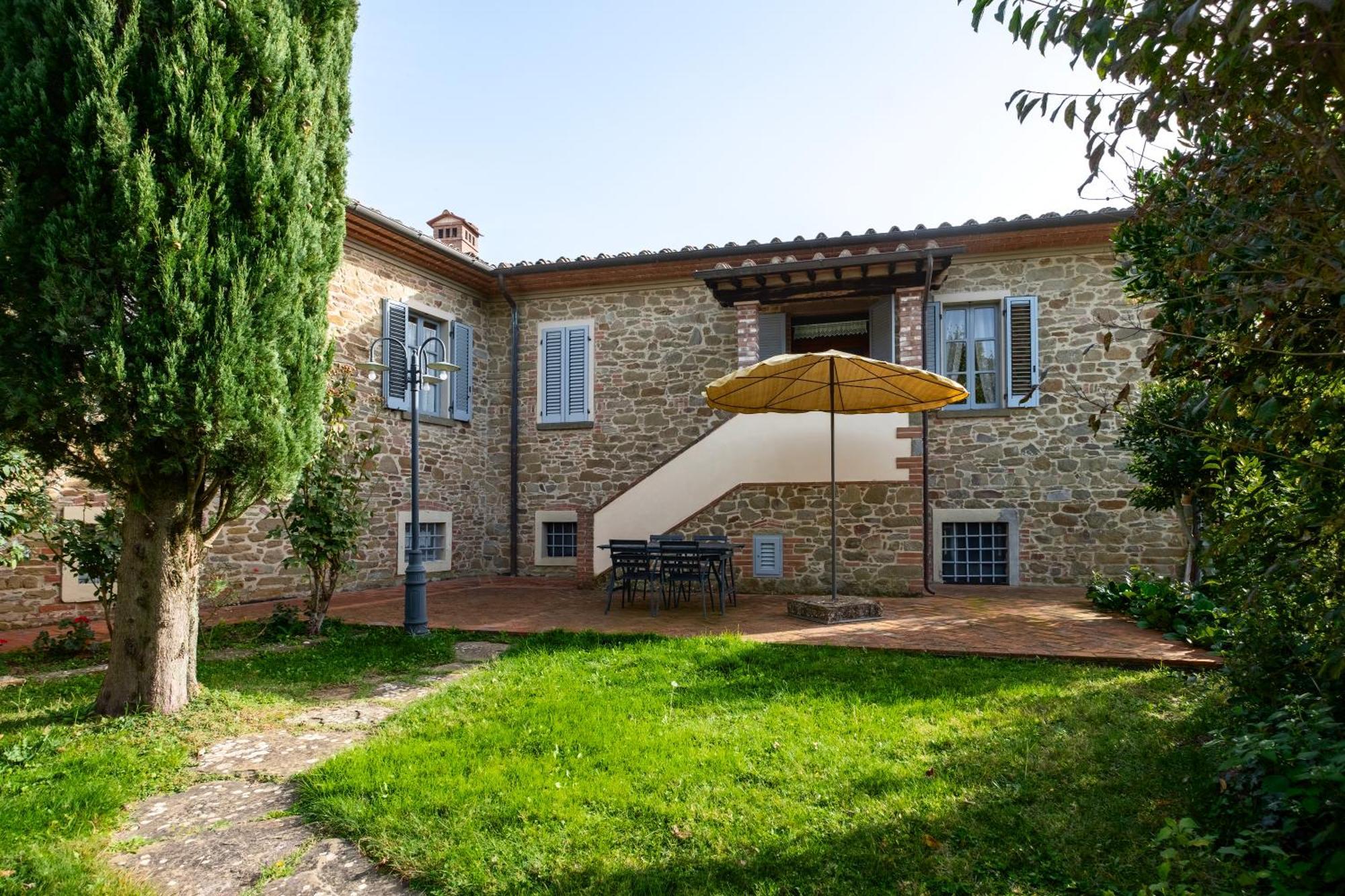 Agriturismo Borgo Sant'Ercolano Ciggiano Exterior photo
